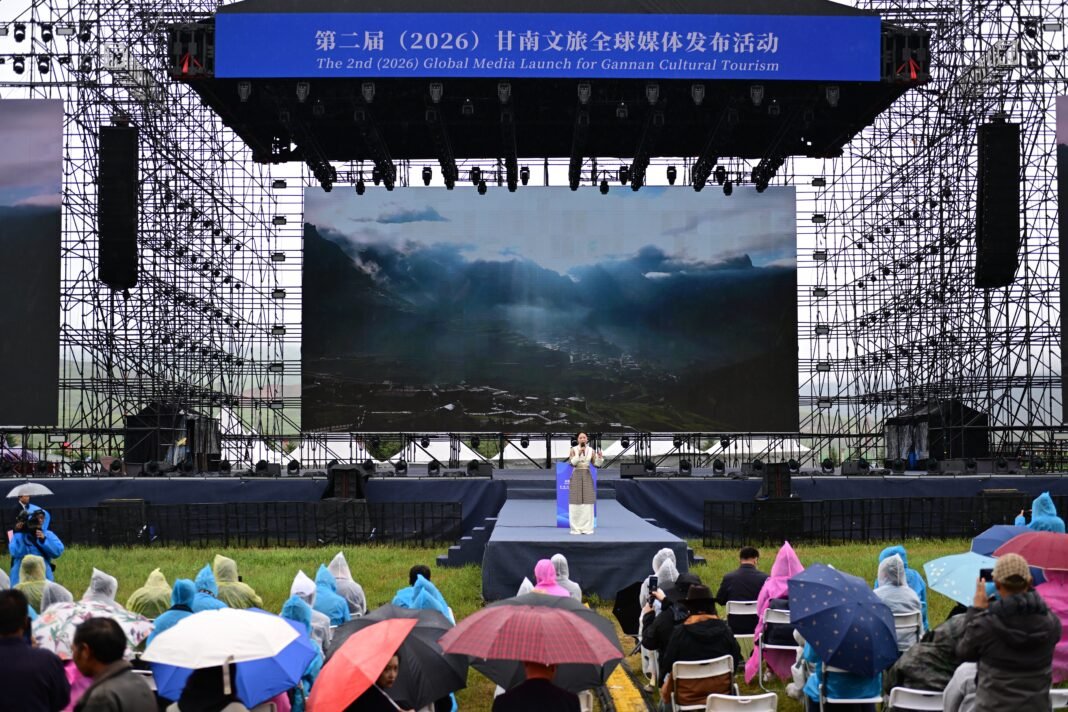 “圣境甘南·心灵之旅”第二届甘南文旅全球媒体发布活动启幕 | 搜罗杂志 | SOLO MAGAZINE